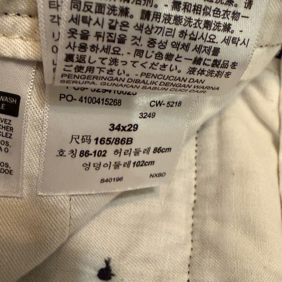 Levi’s navy blue chinos, size 34x29. In good condition, see photos. - Picture 4 of 5